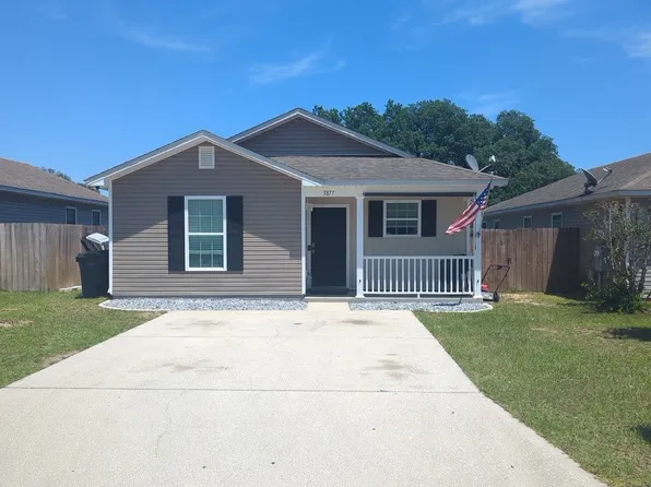 5877 Tryton Cir, Pensacola, FL 32526