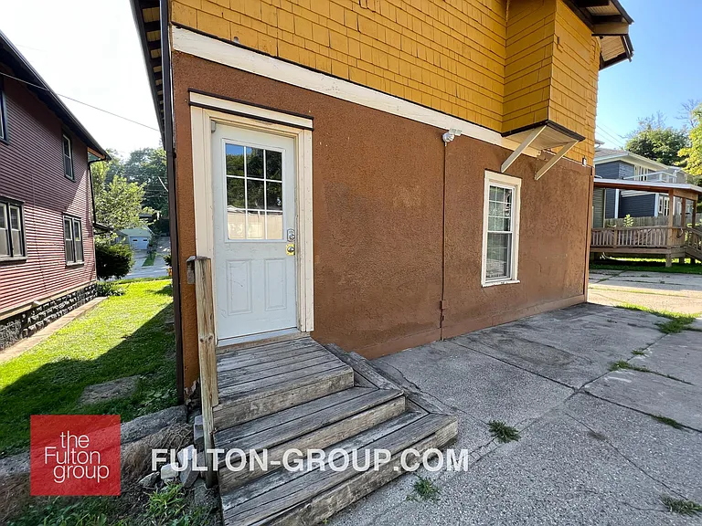 117 Fuller Ave NE — Photo 35