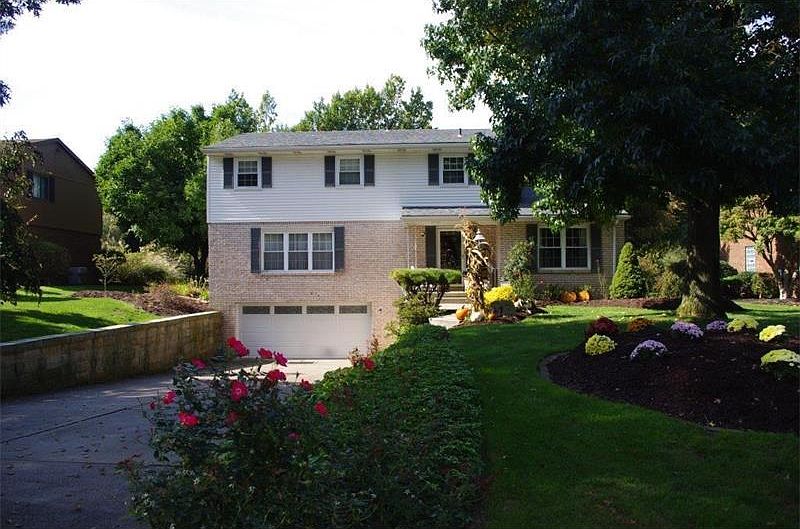 1st image of 105 Carrie Ann Dr