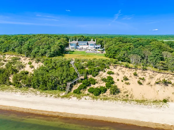 62 Louse Point Rd, East Hampton, NY 11937