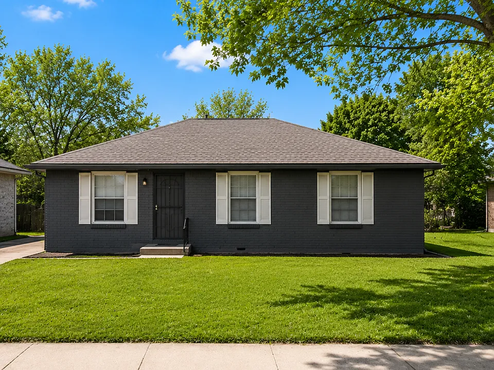 617 Moccasin Dr