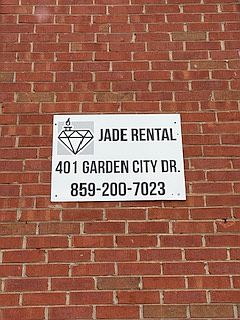 2nd image of 401 Garden City Dr #F