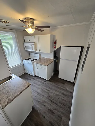 426 N Jameson Ave #1/2 Photo 1