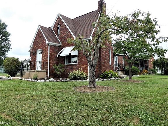 3rd image of 614 Hawthorne St
