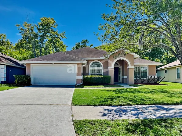 5682 Shady Pine St S, Jacksonville, FL 32244