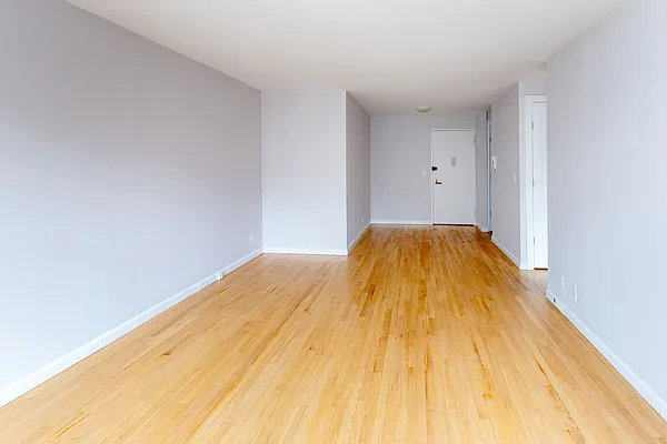 Rented by Corcoran | media 15