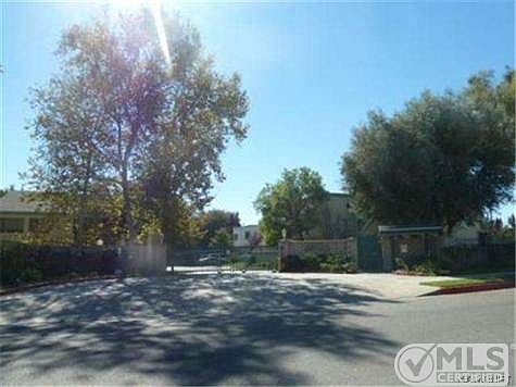 5th image of 18516 Mayall St Unit F