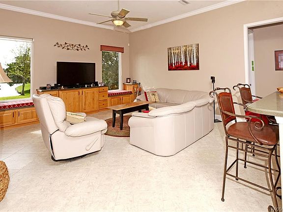 5th image of 1187 N Hunt Club Dr
