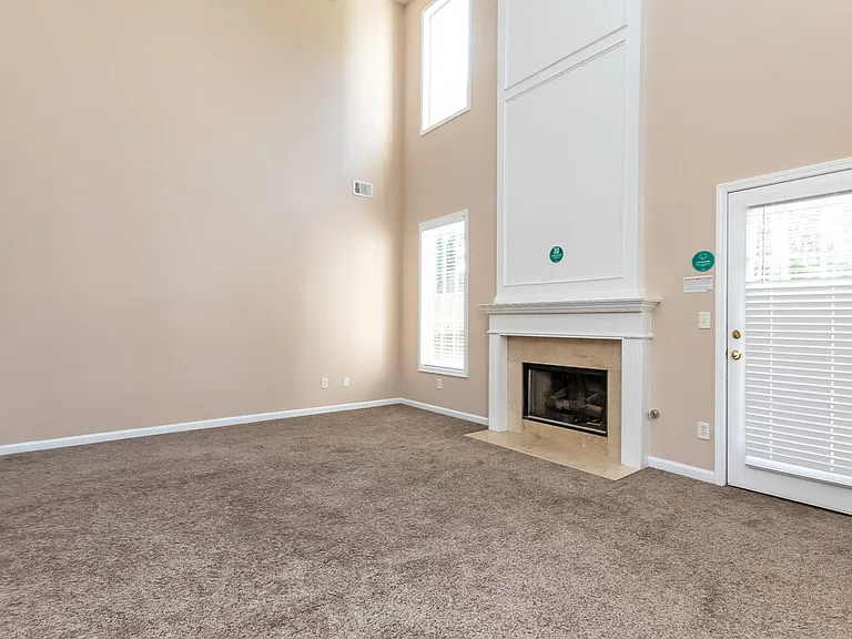 2373 Bancroft Way — Photo 5