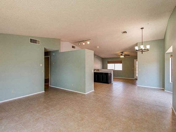 4th image of 670 S Sunfield Canyon Dr