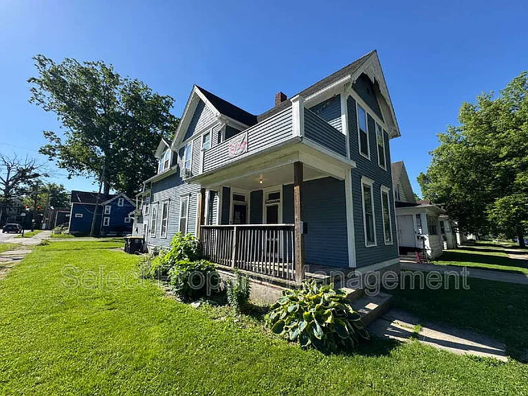 3201 Dinnen Ave — Photo 1