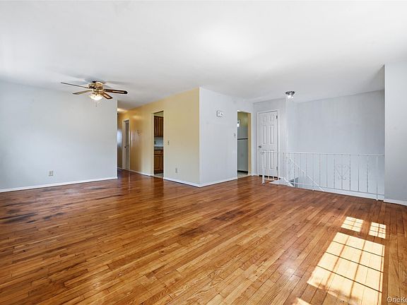 3rd image of 380 Sheridan Street