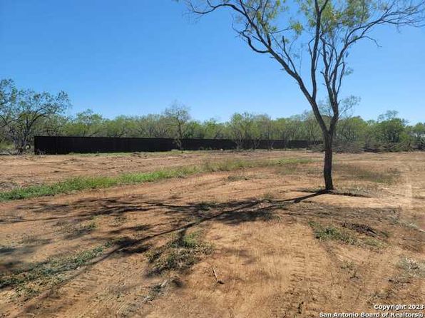 14626 SILESIA DR LOT 10, St Hedwig, TX 78152