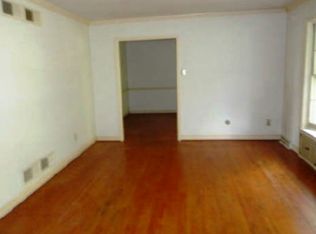 5 Butternut Ln, West Grove, PA 19390