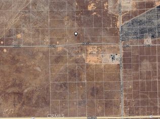 8 112th St W #C, Lancaster, CA 93536