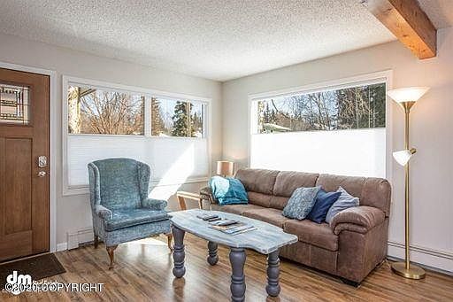 4th image of 2544 Forest Park Dr #1