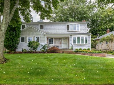 1054 Mcdonald Avenue, Wantagh, NY, 11793