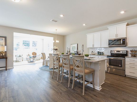2nd image of 502 Doxford Dr E Lot 28