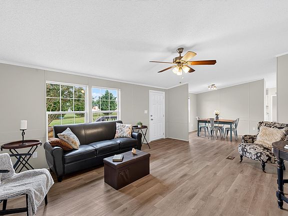 5th image of 3717 Pennington Rd