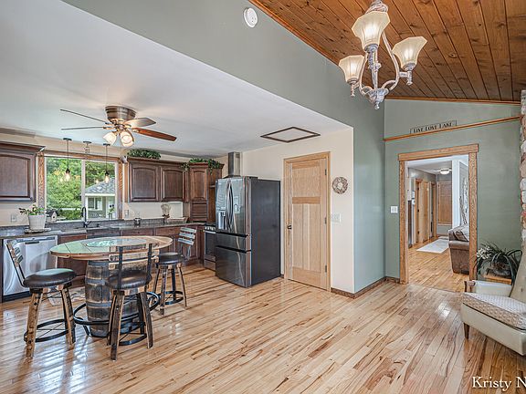 5th image of 5937 E Pakes Rd