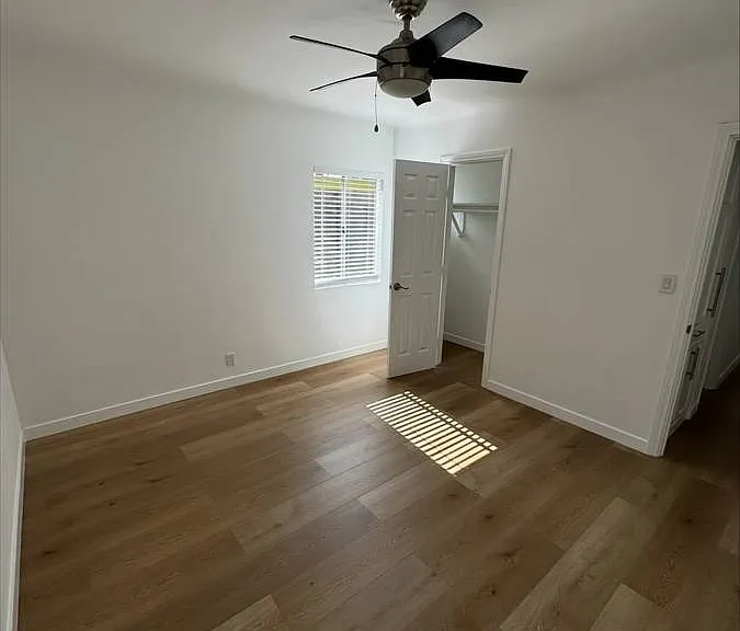 1034 Law St #6 — Photo 5