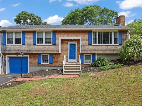 27 Alden Rd, Wareham, MA 02571