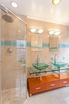 Rented by Brown Harris Stevens | media 8