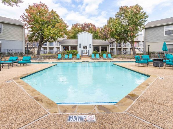 1249 Enclave Cir #2211