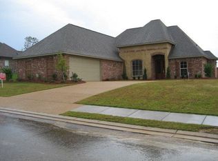 703 N Haven Pl, Brandon, MS 39047