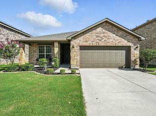 10525 Wild Meadow Way, Fort Worth, TX 76108