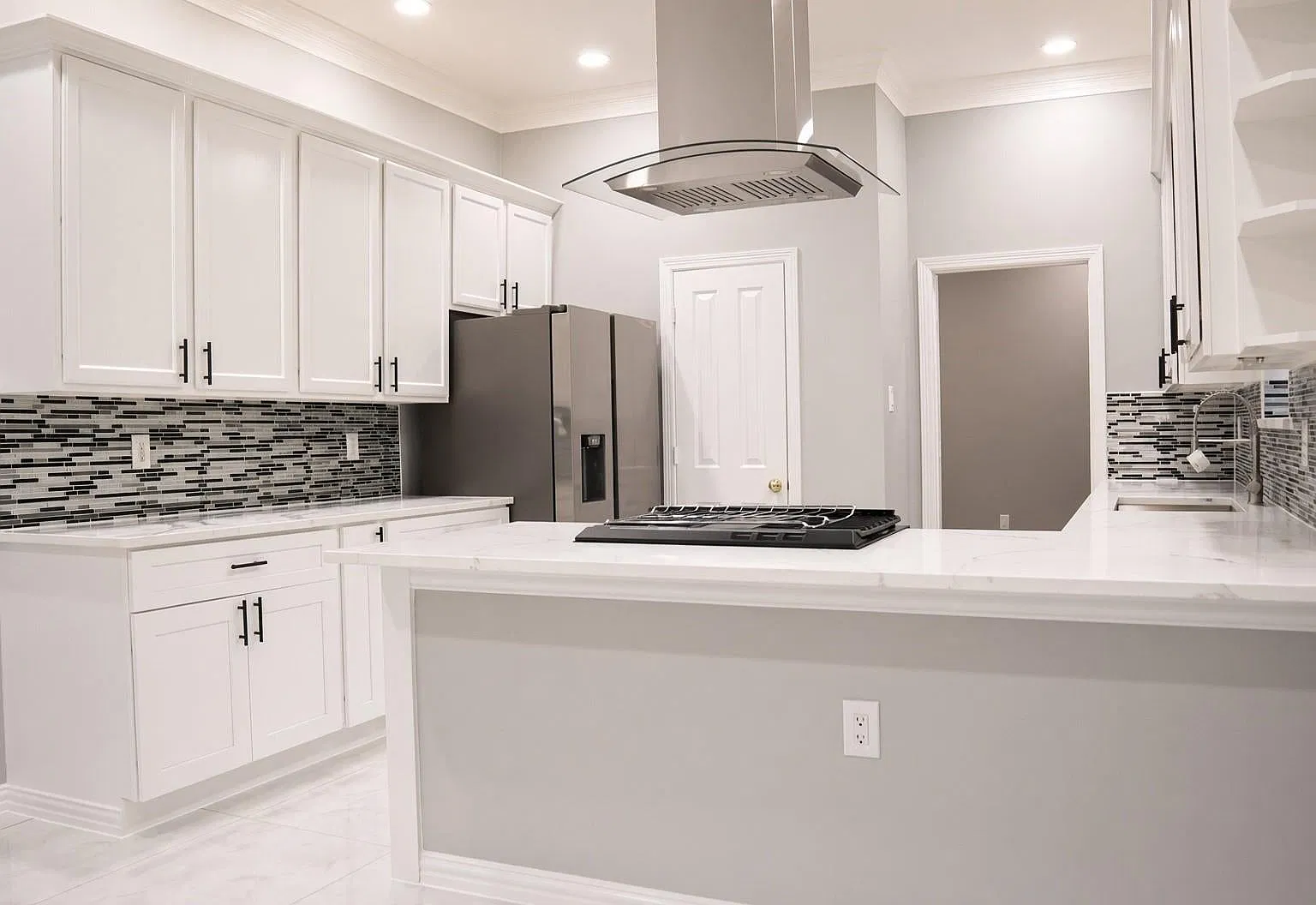 3 bed, 2.5 bath, 2134 sqft, $2,300 — Photo 1