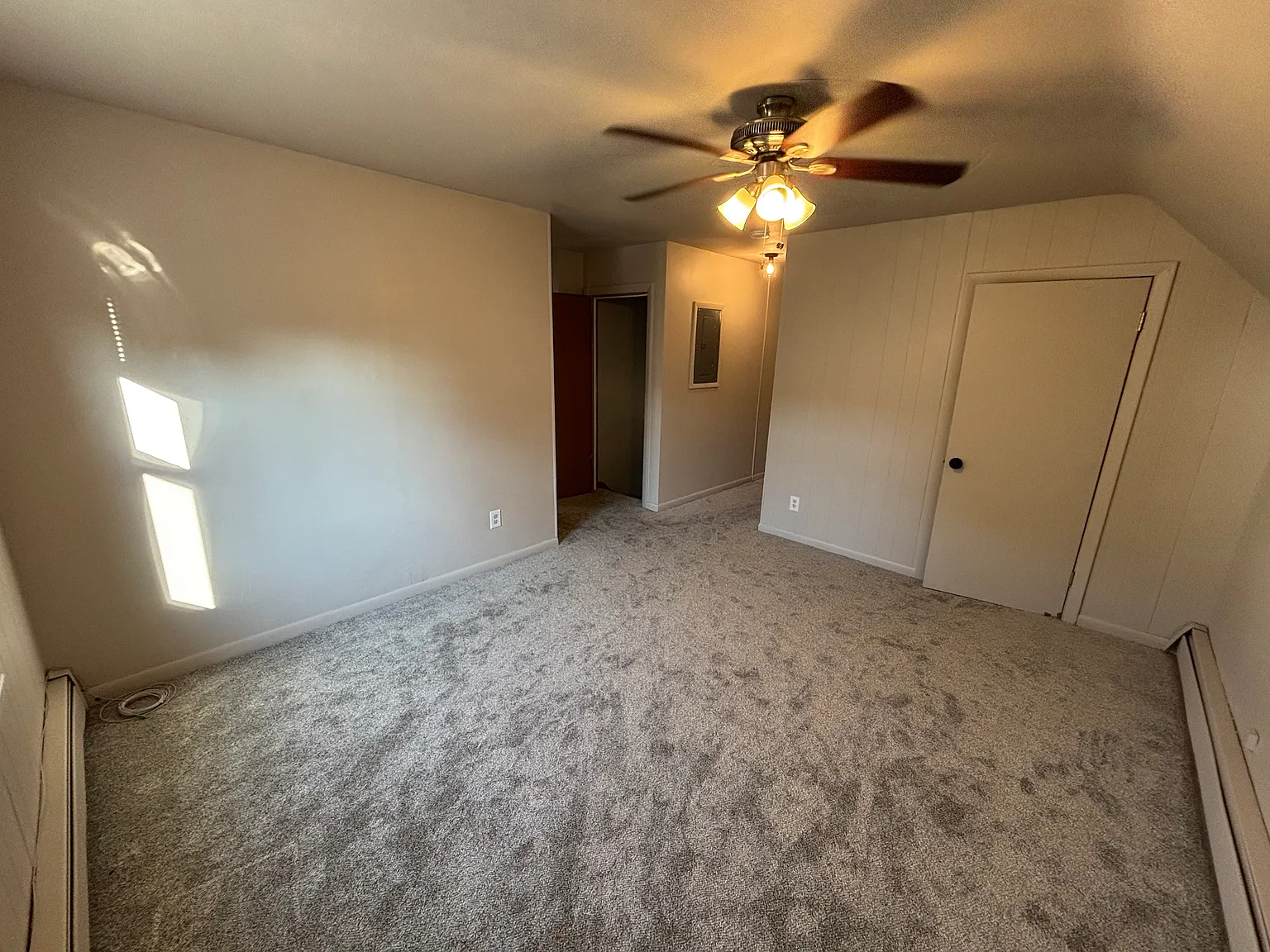 2 bed, 800 sqft, $1,700 — Photo 4