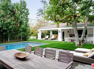 661 Moreno Ave, Los Angeles, CA 90049