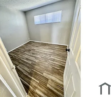 720 N 10th St #1 — Photo 8