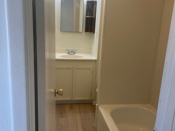 240 S Jefferson St #2