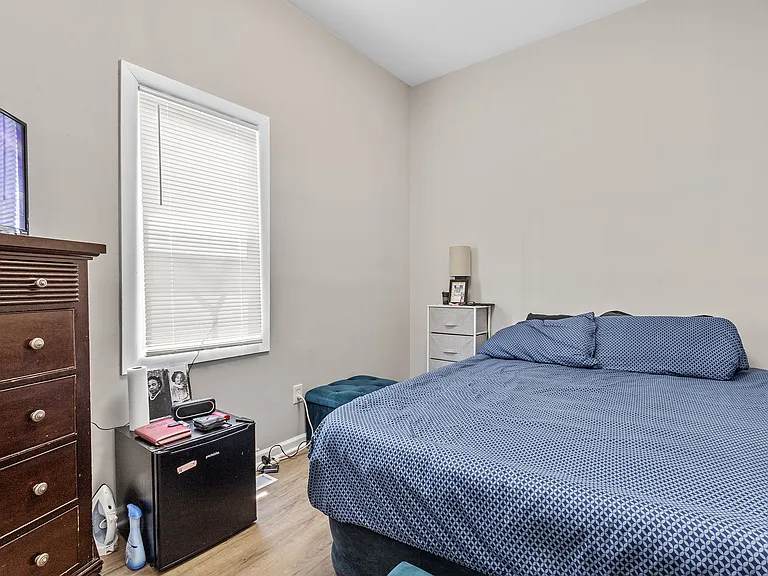 6039 Jackson Ave — Photo 9