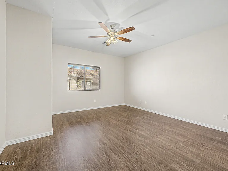 525 N Miller Rd #228 — Photo 14