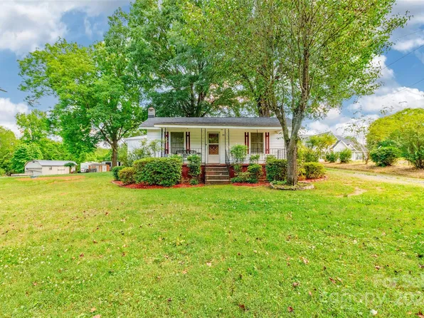 4091 Roberta Rd, Concord, NC 28027