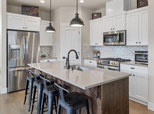 3974 SW Coyote Ave, Redmond, OR 97756