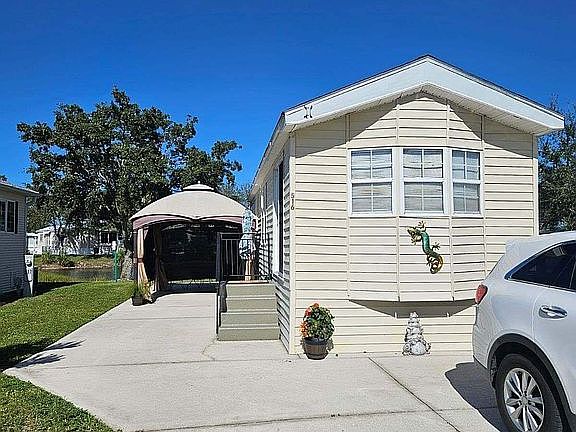 3rd image of 14500 Tamiami Trl E #516