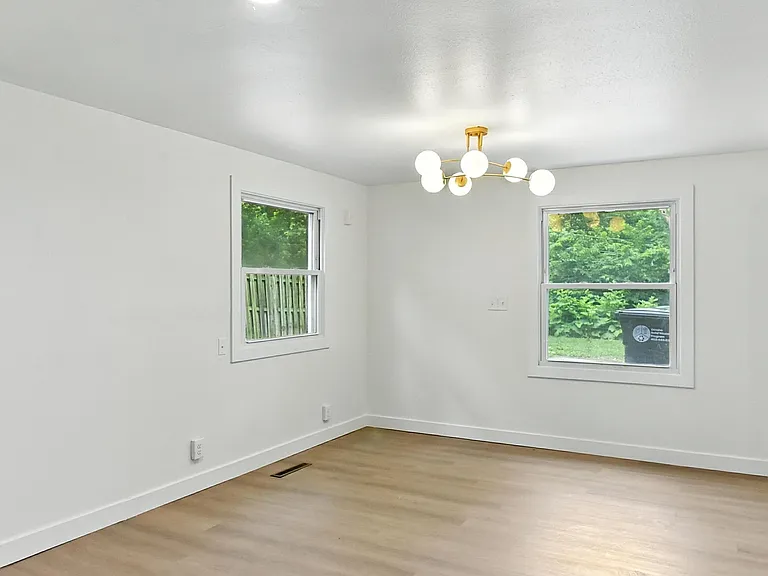 1132 S 33rd St #4 — Photo 14
