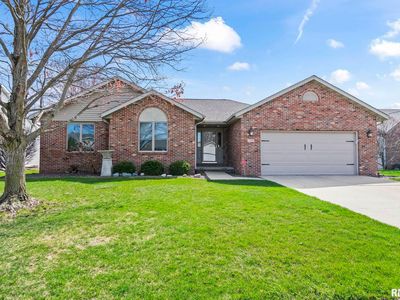 5320 Turnstone Rd, Springfield, IL, 62711