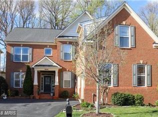 DVD lily 8416 Stargazer Lily Ct, Lorton, VA 22079 | Redfin