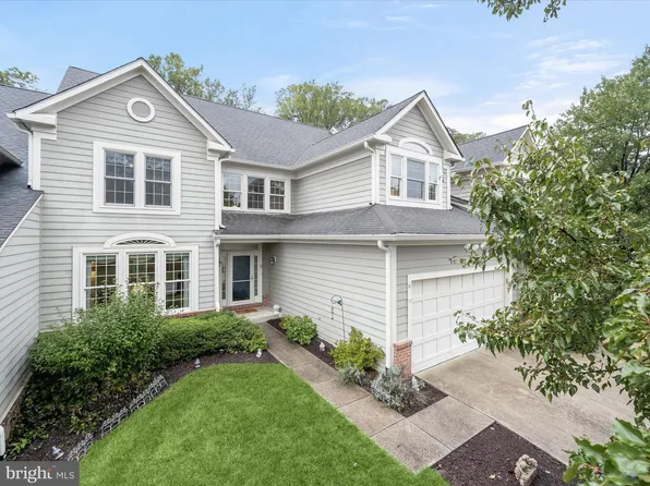 14 Old Granary Ct, Catonsville, MD 21228