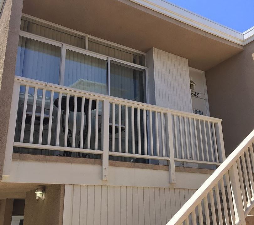 1st image of 2845 Bayside Walk
