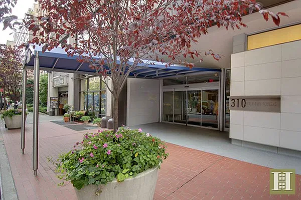 Sold by Halstead Real Estate | media 15