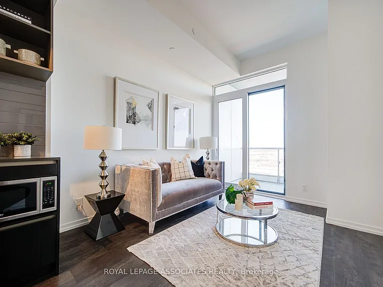 1000 Portage Pkwy #1712 — Photo 3
