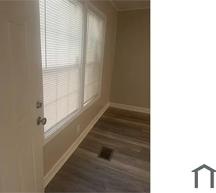 1764 Shady Lane Dr — Photo 17