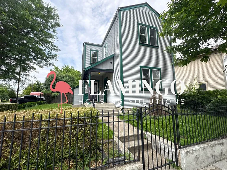 127 Mound St — Photo 1