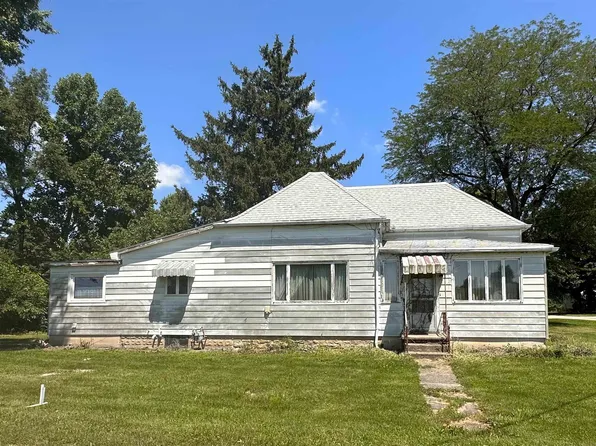 80 E Speicher St, Urbana, IN 46990